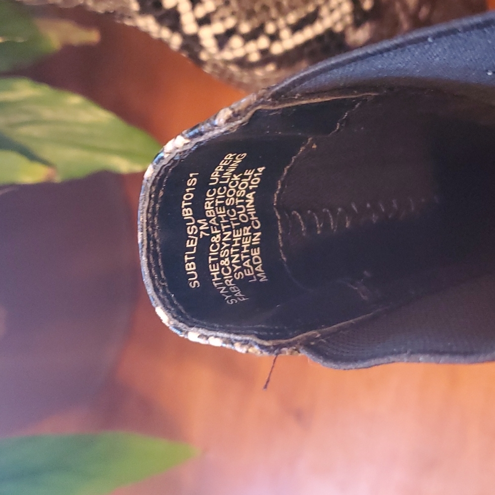 Steve Madden mid calf snakeskin print booties like new 💥💥💥 - Picture 6 of 6